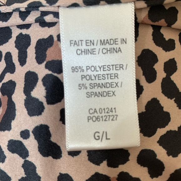 Leopard crop top from H&M. - Picture 3 of 3